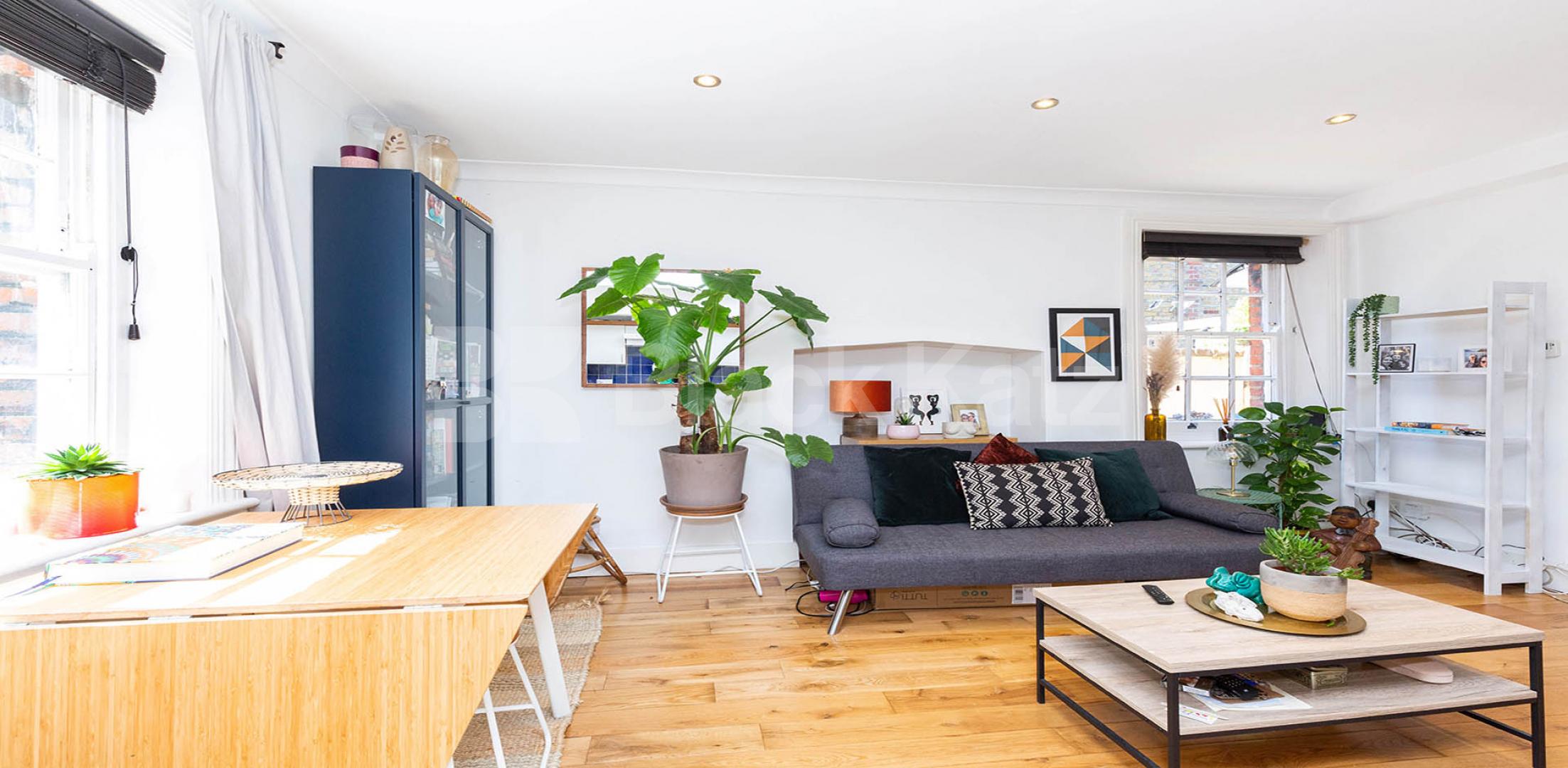 			VIRTUAL TOUR AVAILABLE!, 1 Bedroom, 1 bath, 1 reception Apartment			 Christchurch Road, CROUCH END